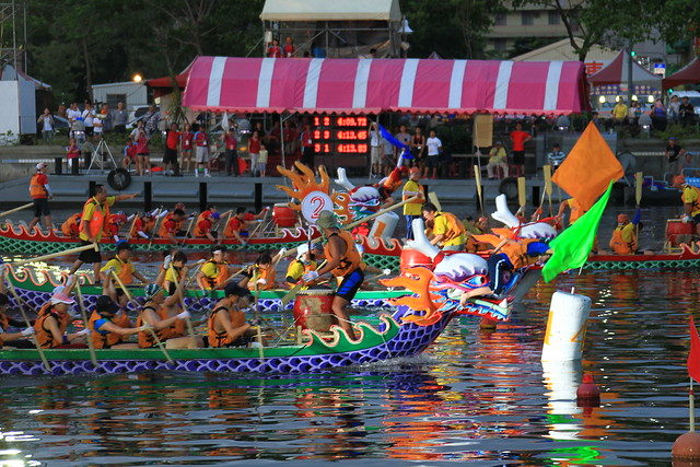 Dragon boat race | Miss Panda Chinese