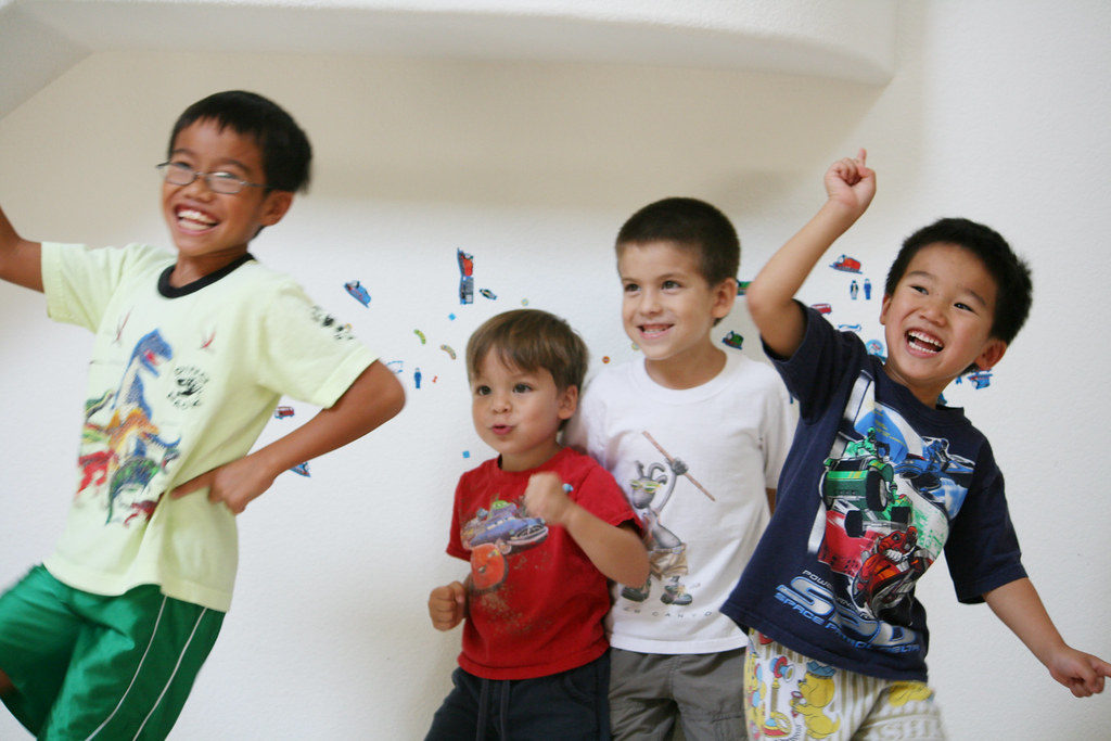 raising a bilingual child creating a learing environment | teach kids Chinese | Miss Panda Chinese